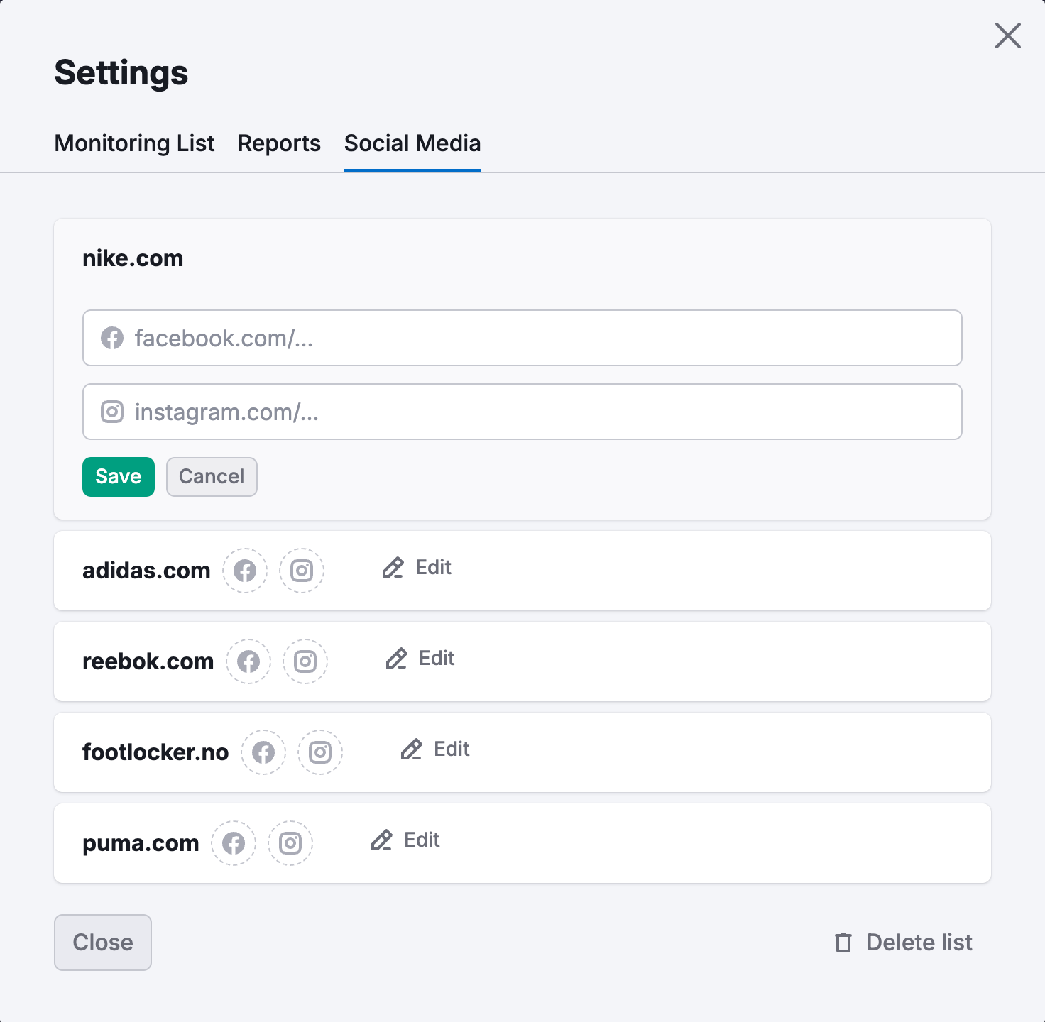 Settings wizard indicating that social media settings are not yet configured in EyeOn.